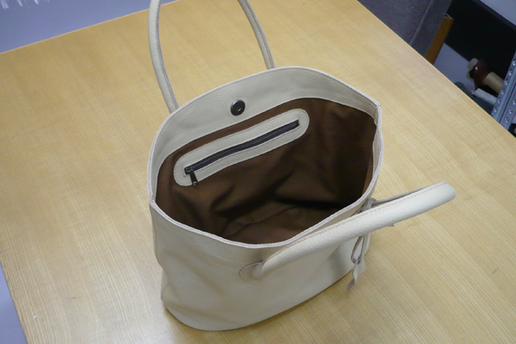 bag0111-16.JPG